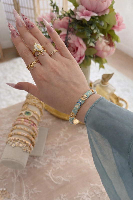 Bleu Roseraie Bangle