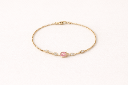 The rosebud bracelet