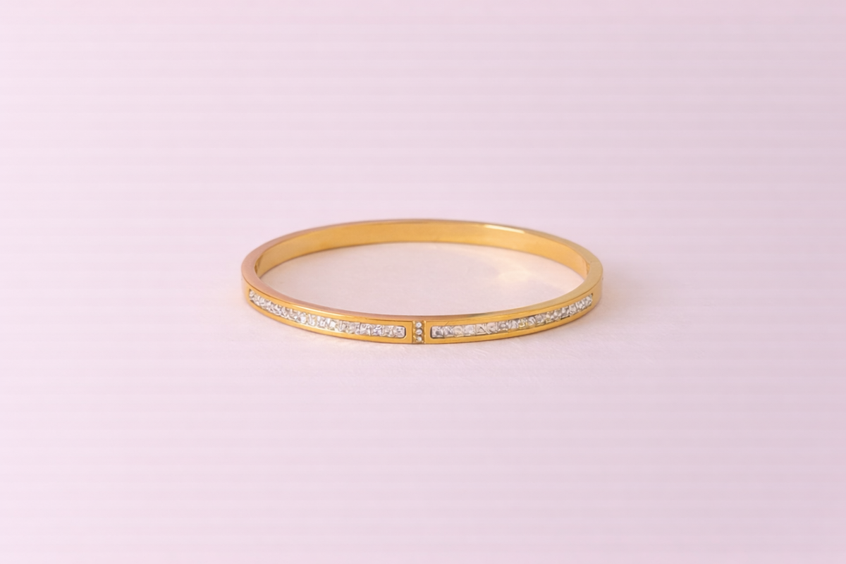 Lumière Crystal Bangle