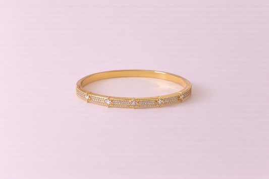 Lumière Étoile Bangle
